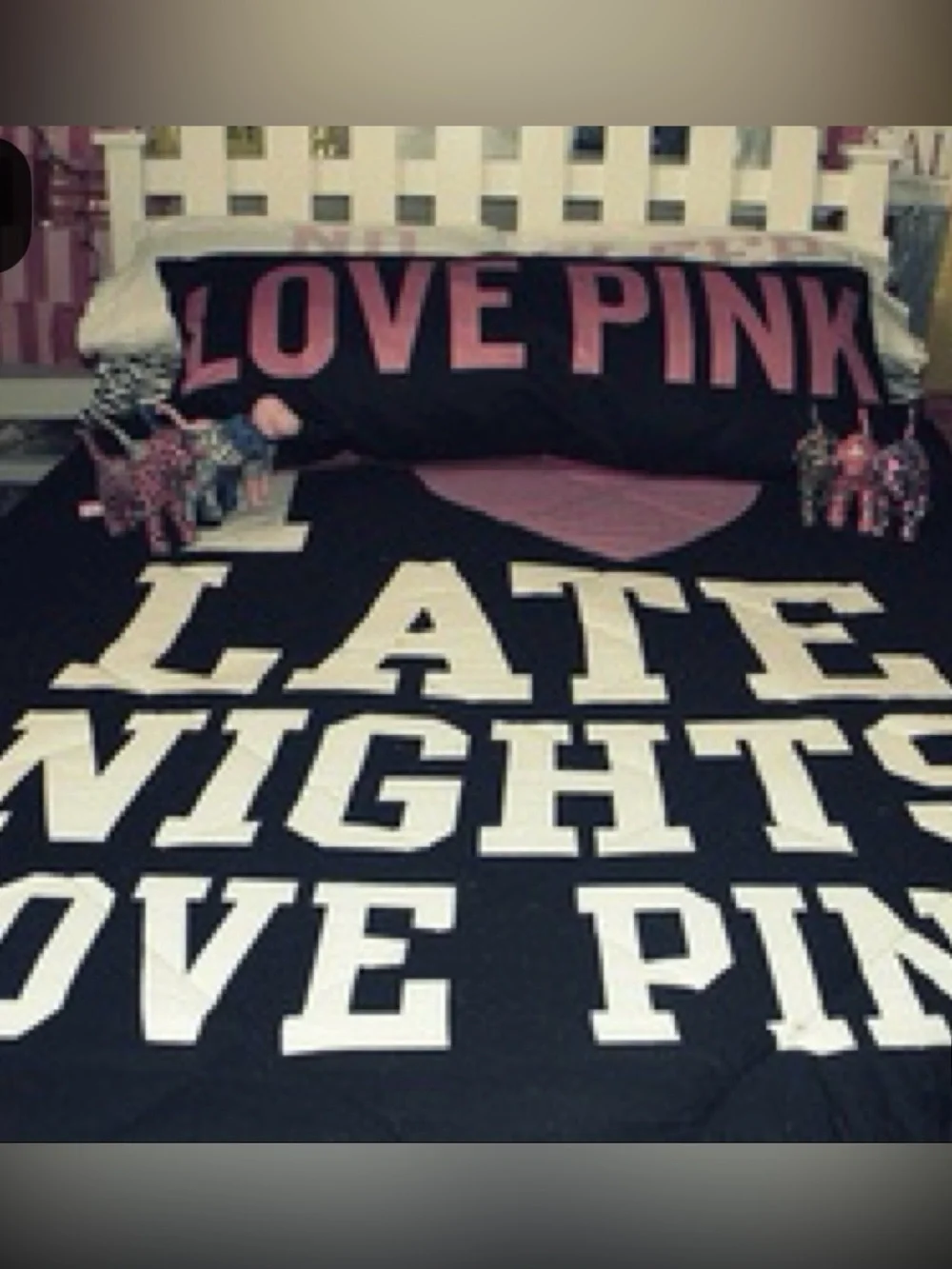 ISO VICTORIA’s SECRET PINK 2000S 2010S COMFORTERS & PILLOW CASES